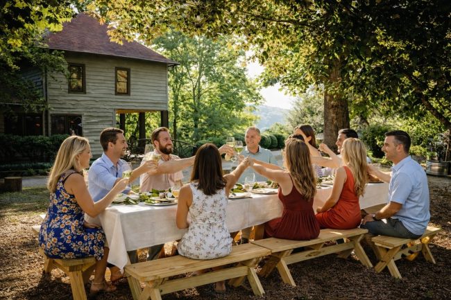 Beechwood Inn Picnic Dinner Event