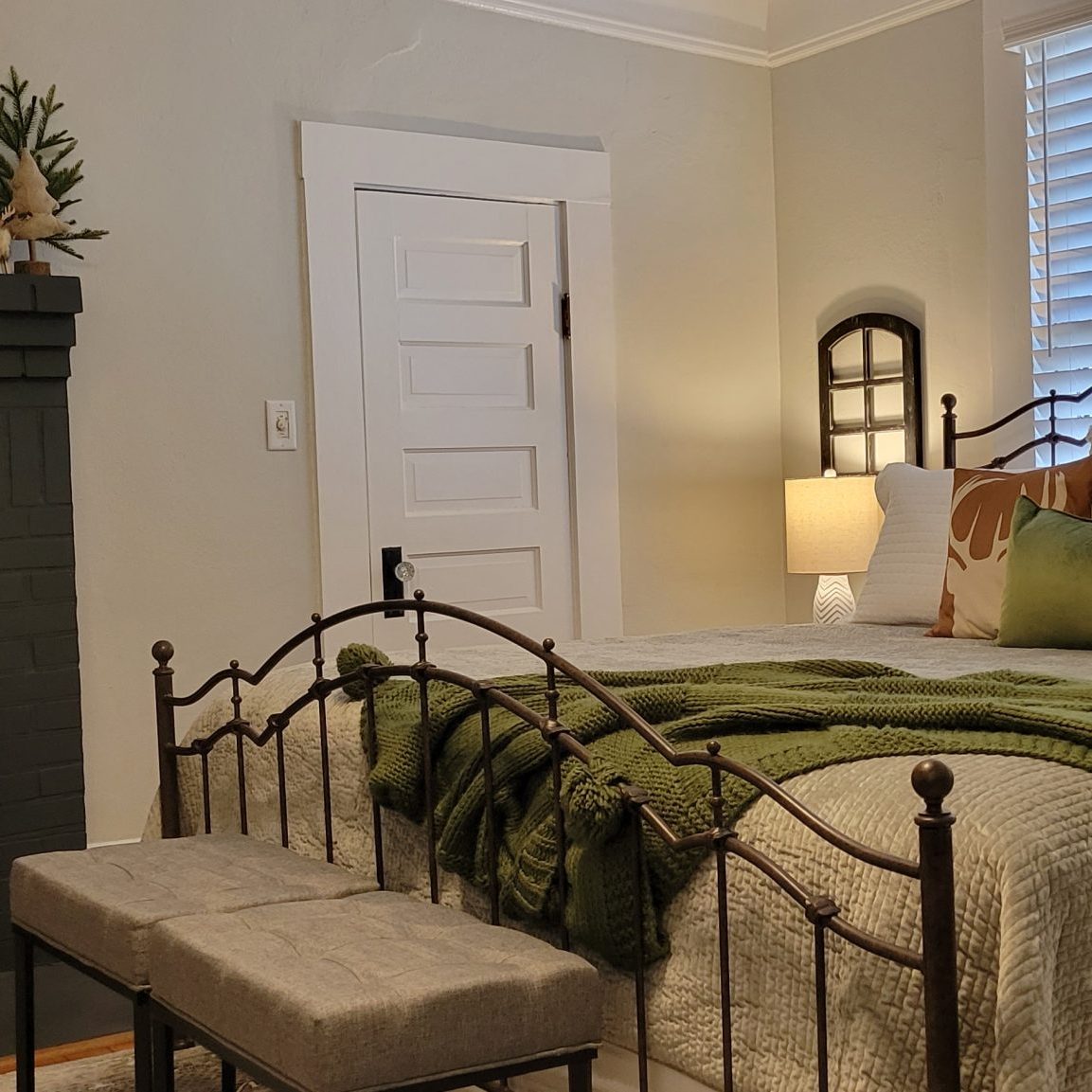 Holiday Getaway at Beechwood Inn